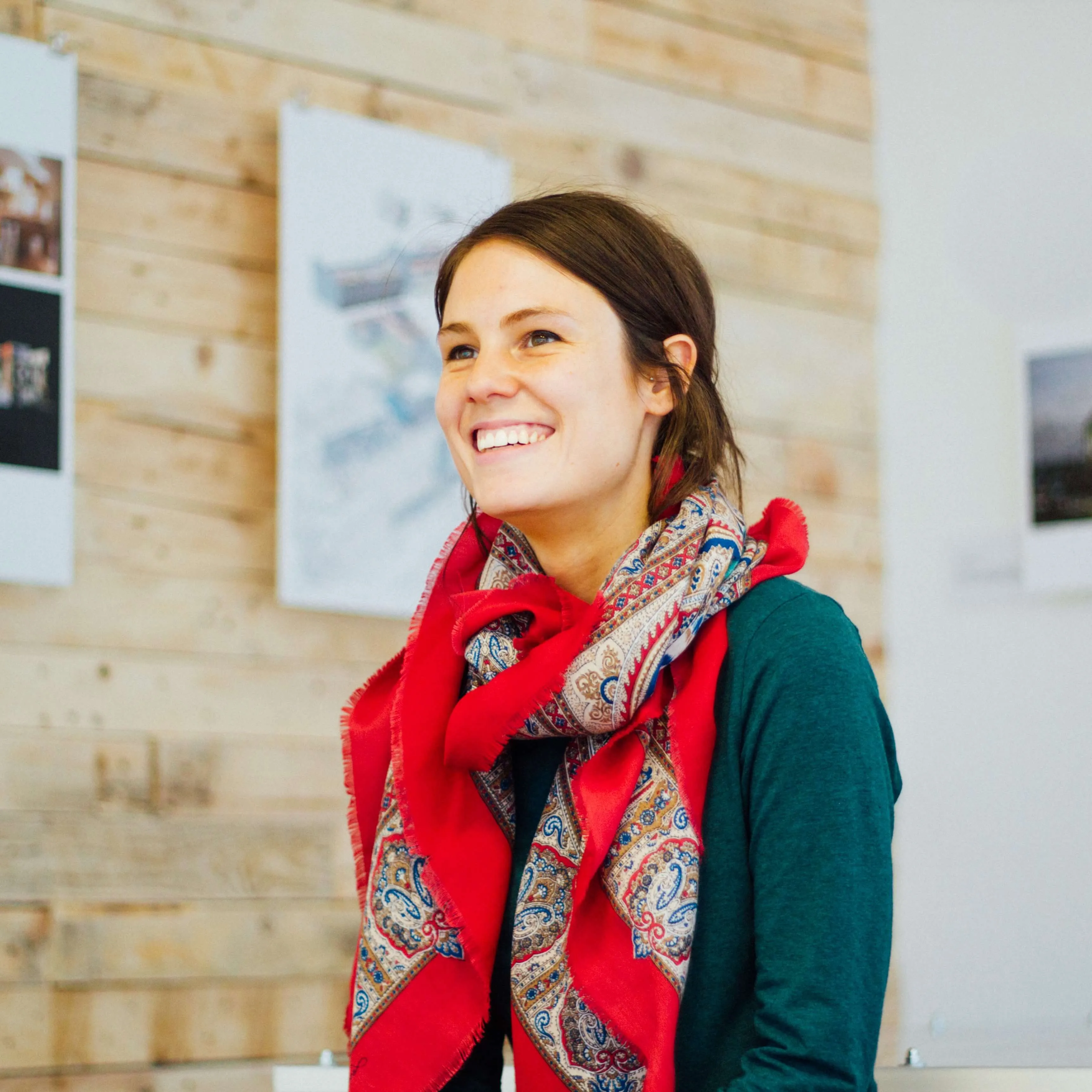 Lauren Hart headshot